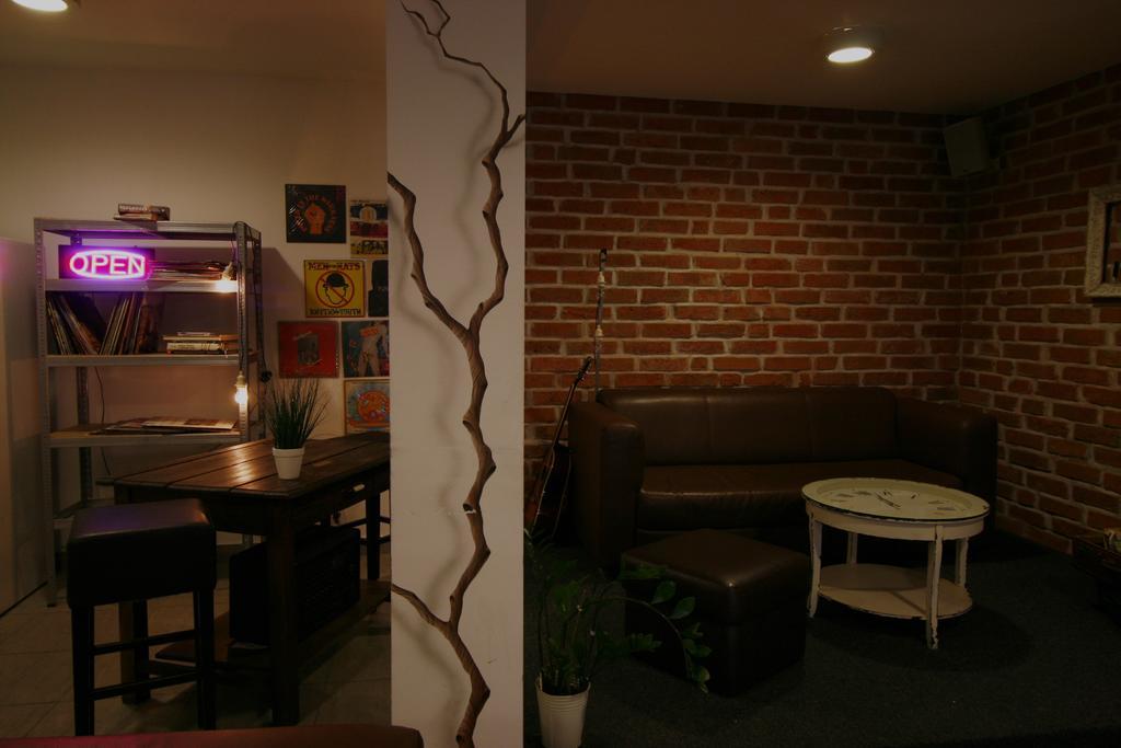 Pozitiv Hostel Zágráb Kültér fotó