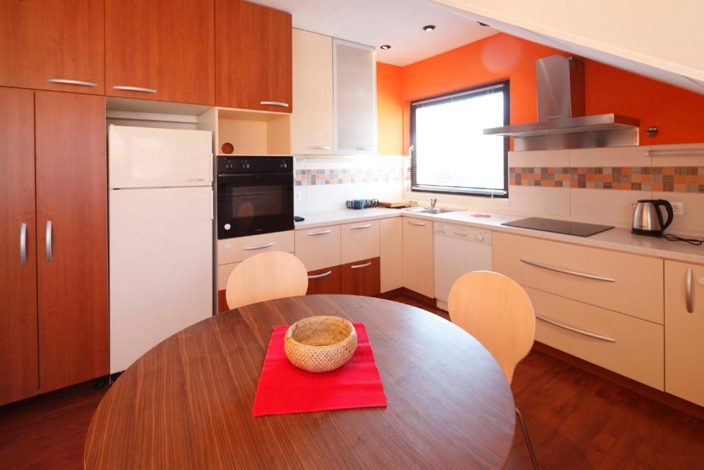Pozitiv Hostel Zágráb Szoba fotó