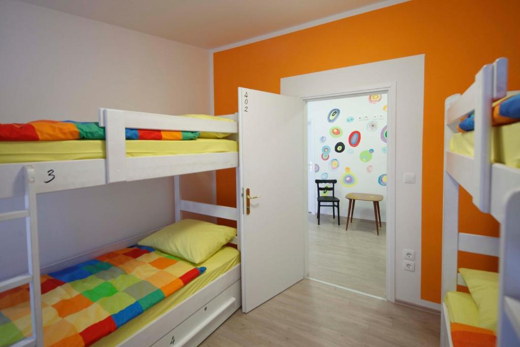 Pozitiv Hostel Zágráb Szoba fotó